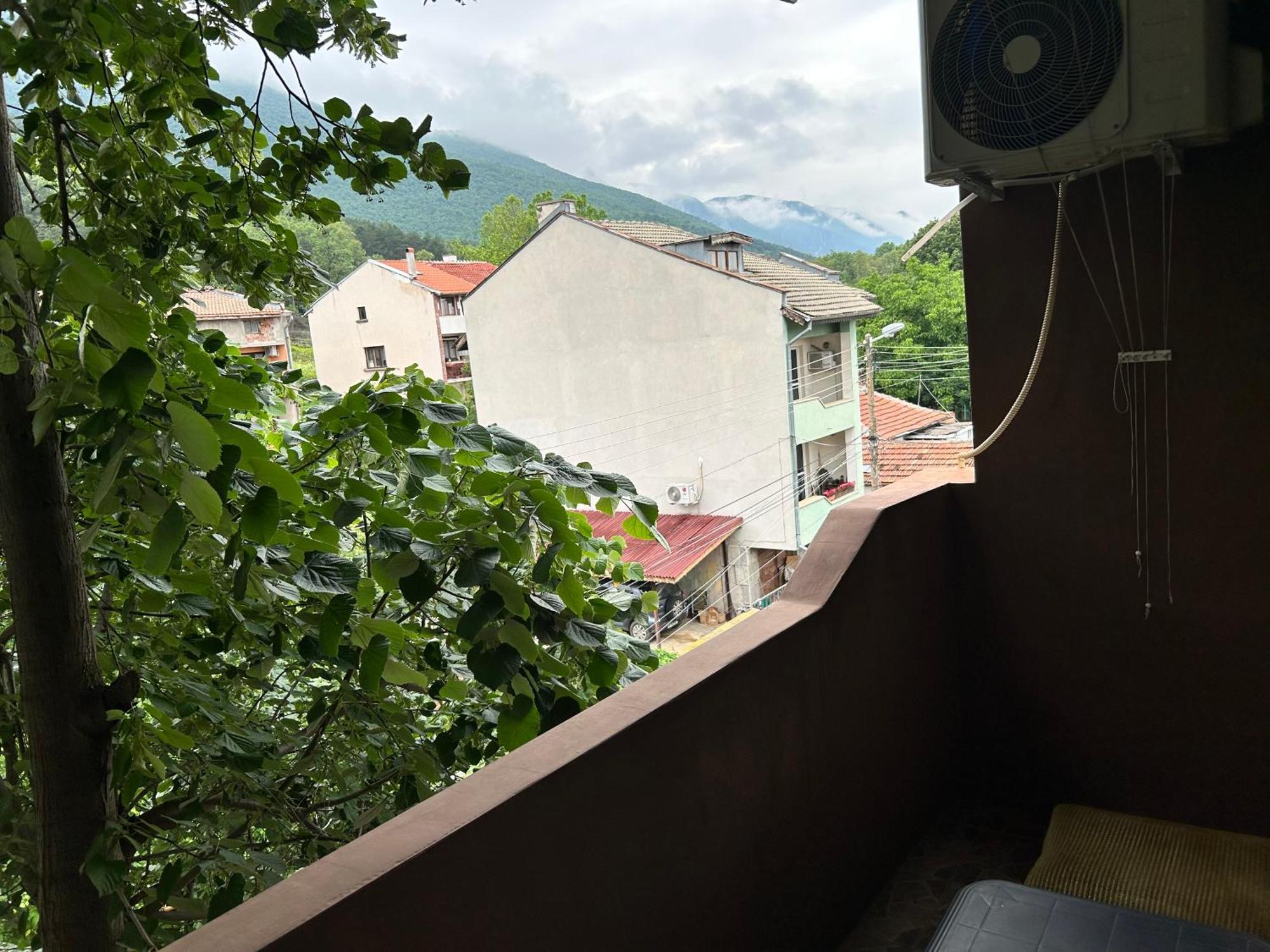 Apart House Ana Апартамент За Гости Ана Vratsa Bagian luar foto