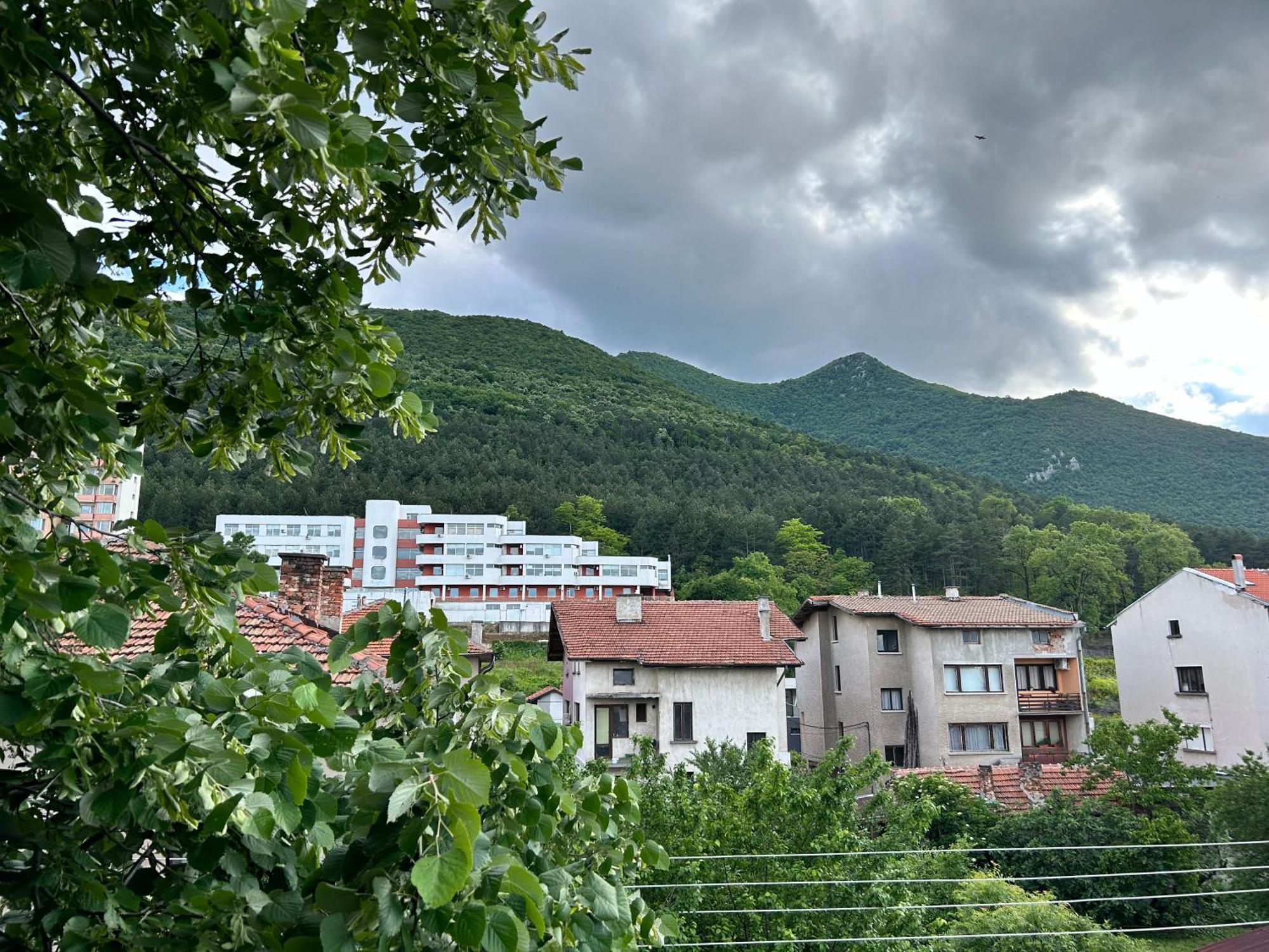 Apart House Ana Апартамент За Гости Ана Vratsa Bagian luar foto